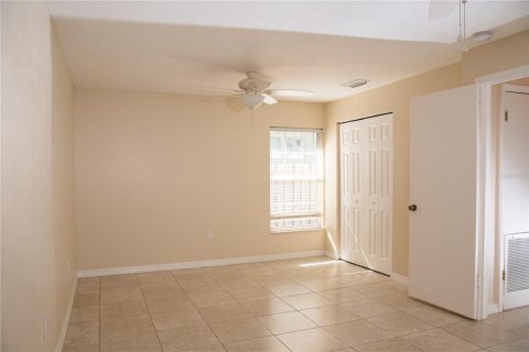 House in Tampa, Florida 3 bedrooms, 137.12 sq.m. № 1899867 - photo 11