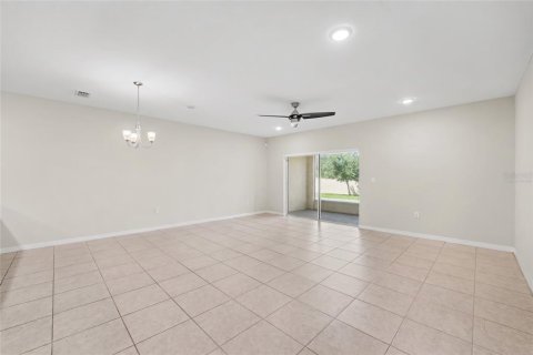 Adosado en venta en Kissimmee, Florida, 3 dormitorios, 163.69 m2 № 2428716 - foto 9