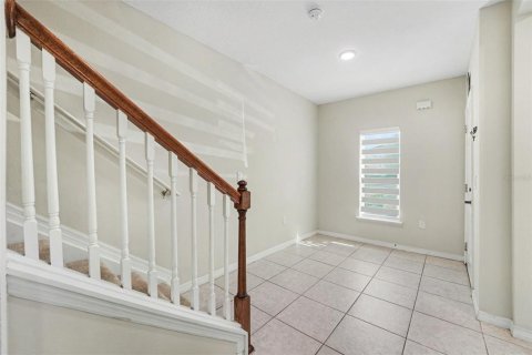 Adosado en venta en Kissimmee, Florida, 3 dormitorios, 163.69 m2 № 2428716 - foto 5