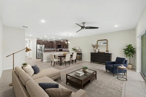 Adosado en venta en Kissimmee, Florida, 3 dormitorios, 163.69 m2 № 2428716 - foto 8