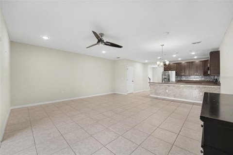 Adosado en venta en Kissimmee, Florida, 3 dormitorios, 163.69 m2 № 2428716 - foto 10