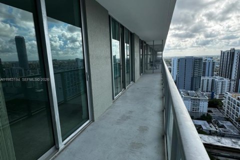 Купить кондоминиум в Майами, Флорида 2 спальни, 94.02м2, № 2049984 - фото 3