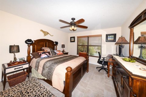 Copropriété à vendre à Punta Gorda, Floride: 2 chambres, 113.9 m2 № 2148687 - photo 17