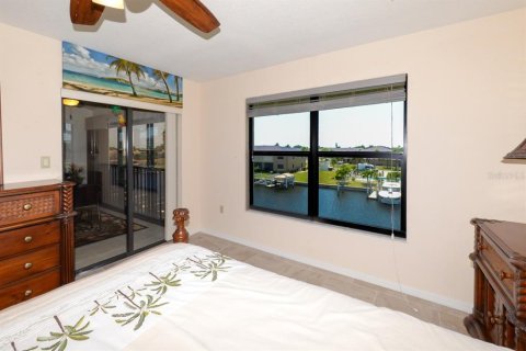 Copropriété à vendre à Punta Gorda, Floride: 2 chambres, 113.9 m2 № 2148687 - photo 27