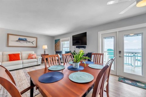 Copropriété à vendre à Saint Petersburg, Floride: 2 chambres, 94.57 m2 № 1723391 - photo 6