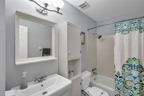 Купить кондоминиум в Сент-Питерсберг, Флорида 8 комнат, 94.57м2, № 1723391 - фото 26