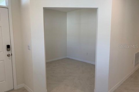 Снять в аренду квартиру в Лисбург, Флорида 2 спальни, 148.92м2, № 1813358 - фото 19