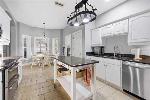 Villa ou maison à vendre à Wimauma, Floride: 4 chambres, 250.65 m2 № 2330376 - photo 10