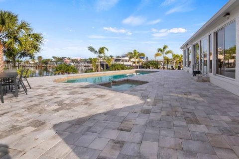 Casa en alquiler en New Smyrna Beach, Florida, 3 dormitorios, 468.51 m2 № 1841758 - foto 20