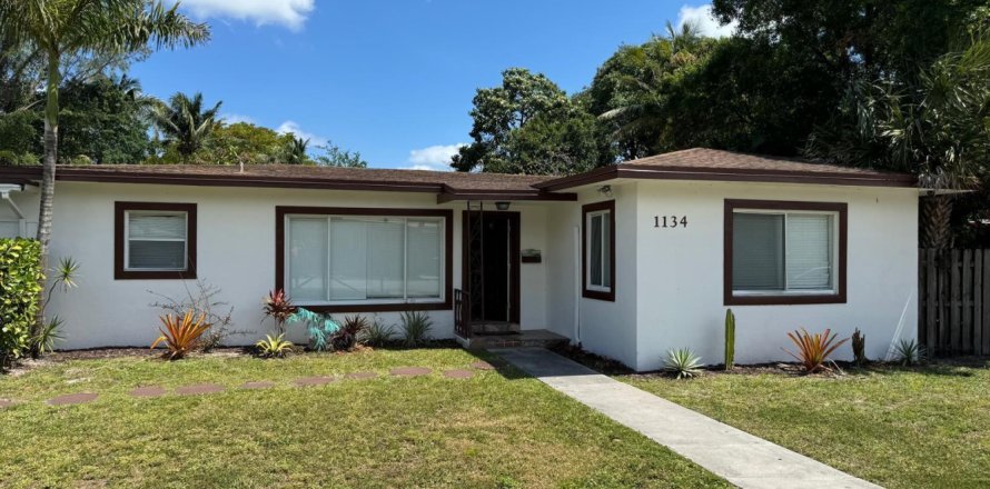 Casa en Fort Lauderdale, Florida 5 dormitorios, 311.59 m2 № 1217254