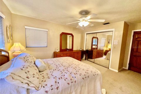 Casa en venta en Auburndale, Florida, 4 dormitorios, 210.8 m2 № 1626108 - foto 25