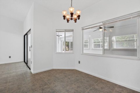 House in Palm Coast, Florida 4 bedrooms, 213.58 sq.m. № 1792806 - photo 27