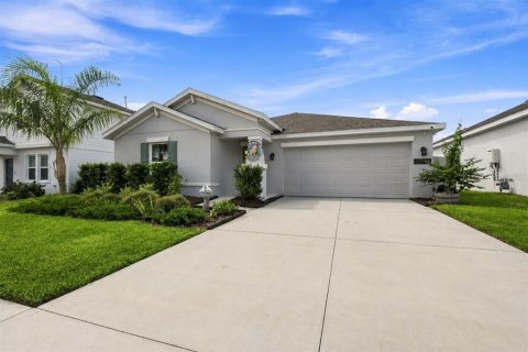 House in LIBERTY PRESERVE in Leesburg, Florida 3 bedrooms, 143.07 sq.m. № 2313388