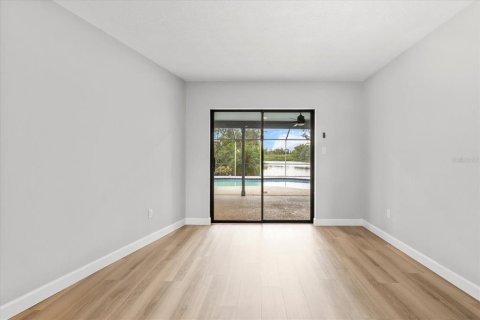 House in Lutz, Florida 3 bedrooms, 164.34 sq.m. № 1844555 - photo 9