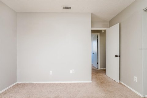 Casa en alquiler en Kissimmee, Florida, 4 dormitorios, 178 m2 № 1754774 - foto 12