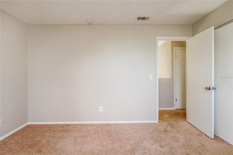 Casa en alquiler en Kissimmee, Florida, 4 dormitorios, 178 m2 № 1754774 - foto 13
