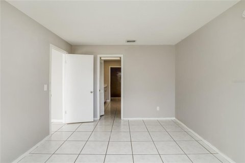 Casa en alquiler en Kissimmee, Florida, 4 dormitorios, 178 m2 № 1754774 - foto 8