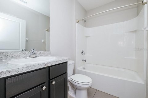 Casa en alquiler en Riverview, Florida, 3 dormitorios, 155.7 m2 № 1902785 - foto 14