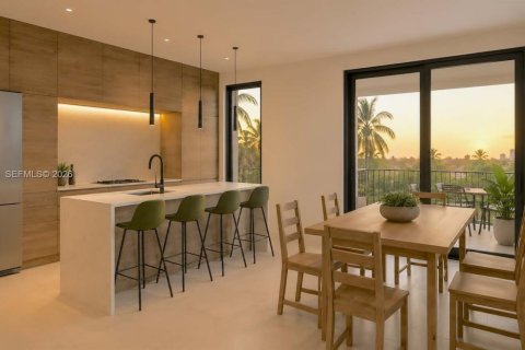 Propiedad comercial en venta en Miami, Florida, 145.02 m2 № 2331199 - foto 7