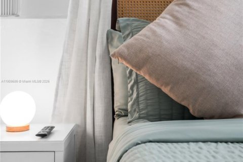 Immobilier commercial à louer à Miami, Floride: 5 chambres, 278.99 m2 № 1965346 - photo 6