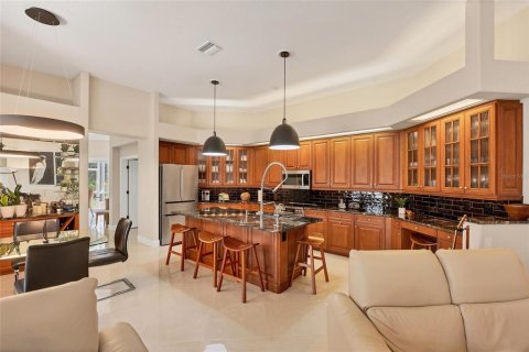House in Bradenton, Florida 3 bedrooms, 259.01 sq.m. № 1807306 - photo 14