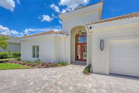 House in Bradenton, Florida 3 bedrooms, 259.01 sq.m. № 1807306 - photo 2