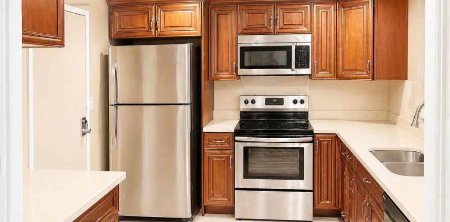 Condominio en Coral Springs, Florida, 2 dormitorios  № 2243901
