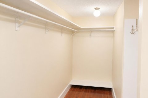 Condominio en alquiler en Coral Springs, Florida, 2 dormitorios, 125.42 m2 № 2243901 - foto 7