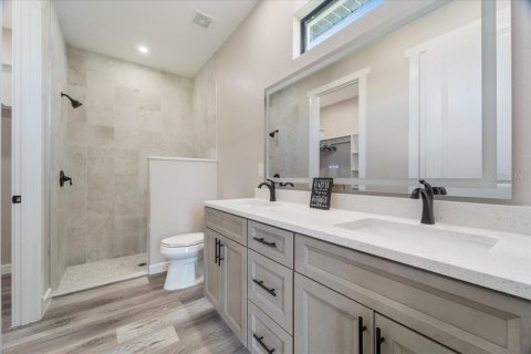 House in Port Charlotte, Florida 3 bedrooms, 121.14 sq.m. № 1670809 - photo 27