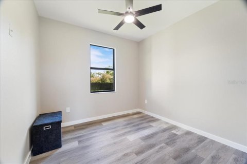 House in Port Charlotte, Florida 3 bedrooms, 121.14 sq.m. № 1670809 - photo 20
