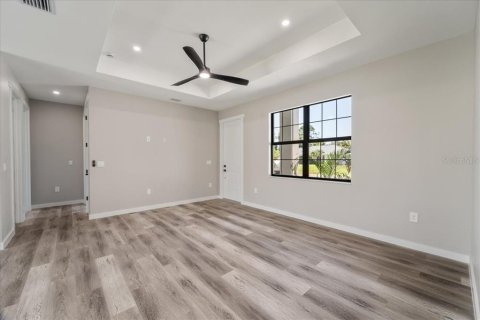 House in Port Charlotte, Florida 3 bedrooms, 121.14 sq.m. № 1670809 - photo 9