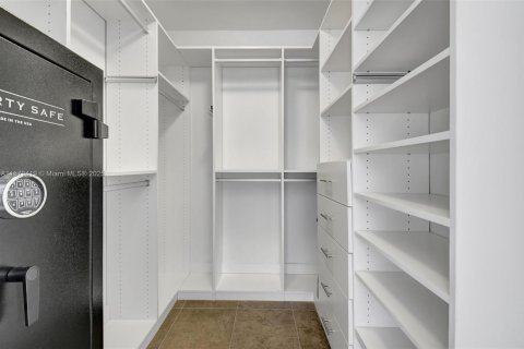 Снять в аренду кондоминиум в Делрей-Бич, Флорида 3 спальни, 135.17м2, № 2054243 - фото 21