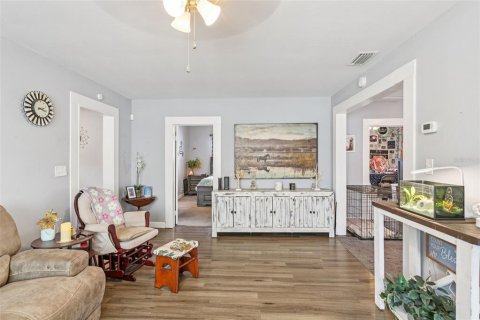 Casa en venta en Plant City, Florida, 3 dormitorios, 136.38 m2 № 1876202 - foto 6