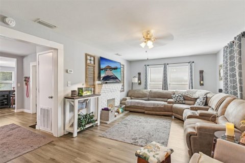 Casa en venta en Plant City, Florida, 3 dormitorios, 136.38 m2 № 1876202 - foto 4