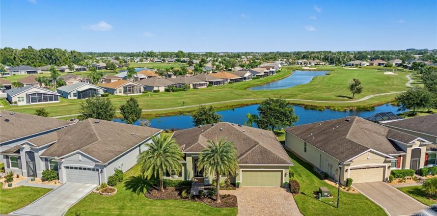 Villa ou maison à San Antonio, Floride 2 chambres, 162.86 m2 № 2432669