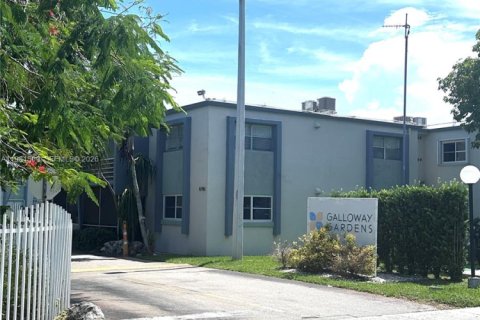 Купить кондоминиум в Майами, Флорида 2 спальни, 84.54м2, № 2043595 - фото 2