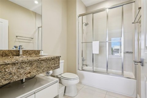 Townhouse in Kissimmee, Florida 4 bedrooms, 222.59 sq.m. № 2116369 - photo 30