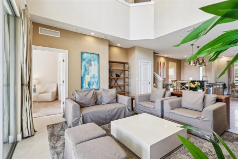 Townhouse in Kissimmee, Florida 4 bedrooms, 222.59 sq.m. № 2116369 - photo 10