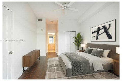 Copropriété à louer à South Miami, Floride: 2 chambres, 93.83 m2 № 1968426 - photo 4