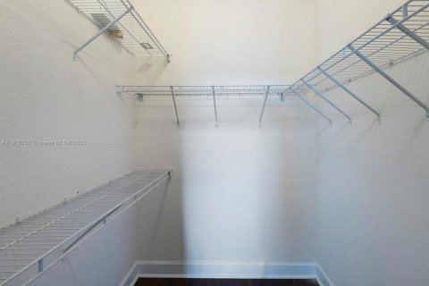 Copropriété à louer à South Miami, Floride: 2 chambres, 93.83 m2 № 1968426 - photo 20