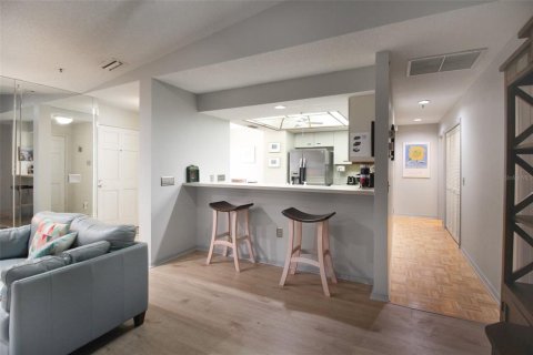 Снять в аренду кондоминиум в Сарасота, Флорида 2 спальни, 118.91м2, № 958007 - фото 11