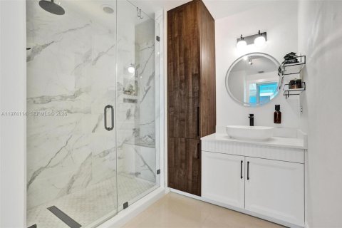 Condominio en venta en Miami, Florida, 1 dormitorio, 66.05 m2 № 2036601 - foto 22