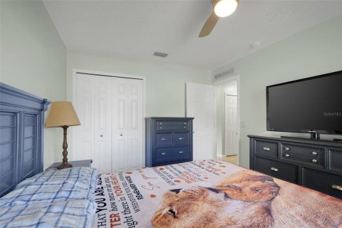 Villa ou maison à vendre à Deltona, Floride: 4 chambres, 193.98 m2 № 2388819 - photo 23