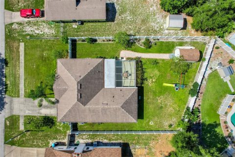 Villa ou maison à vendre à Deltona, Floride: 4 chambres, 193.98 m2 № 2388819 - photo 2