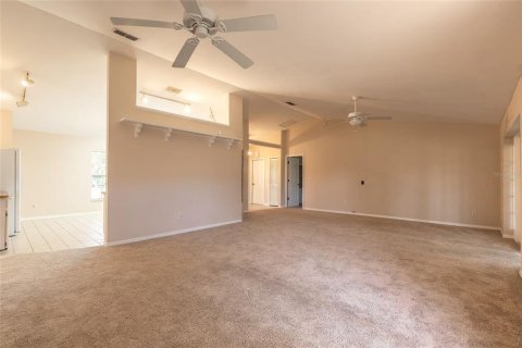 House in Port Orange, Florida 3 bedrooms, 175.49 sq.m. № 1648701 - photo 19