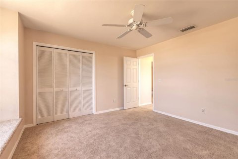 House in Port Orange, Florida 3 bedrooms, 175.49 sq.m. № 1648701 - photo 8