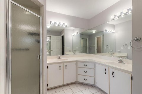 House in Port Orange, Florida 3 bedrooms, 175.49 sq.m. № 1648701 - photo 13