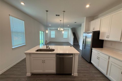 Villa ou maison à louer à Haines City, Floride: 5 chambres, 231.7 m2 № 2416371 - photo 3