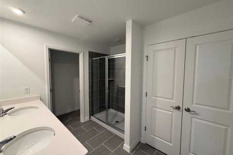 Villa ou maison à louer à Haines City, Floride: 5 chambres, 231.7 m2 № 2416371 - photo 18