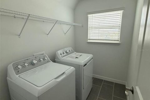 Villa ou maison à louer à Haines City, Floride: 5 chambres, 231.7 m2 № 2416371 - photo 24